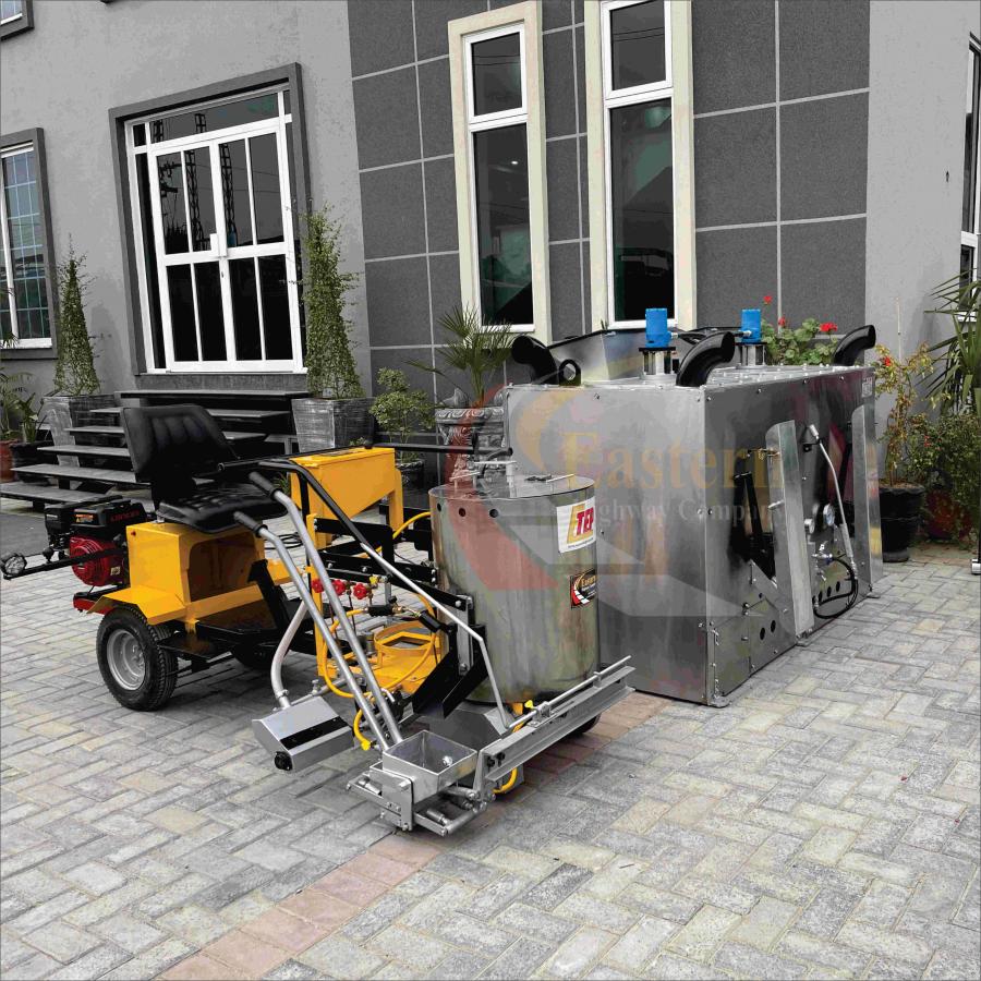 Self Propelled Thermoplastic Road Marking Machine